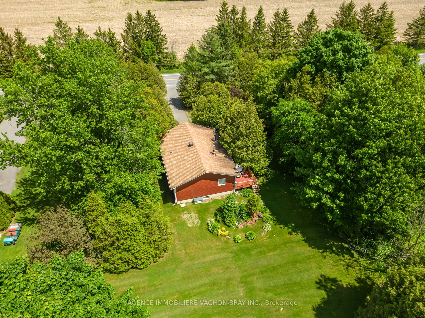 4020 4th Line Road Property Photo 7