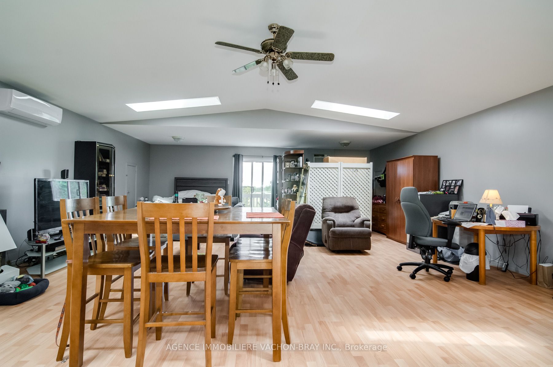 4020 4th Line Road Property Photo 15