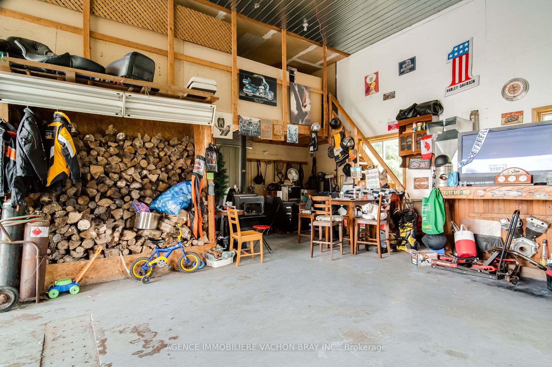 4020 4th Line Road Property Photo 20