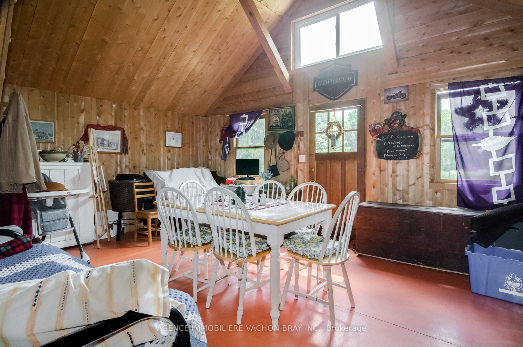 4020 4th Line Road Property Photo 27