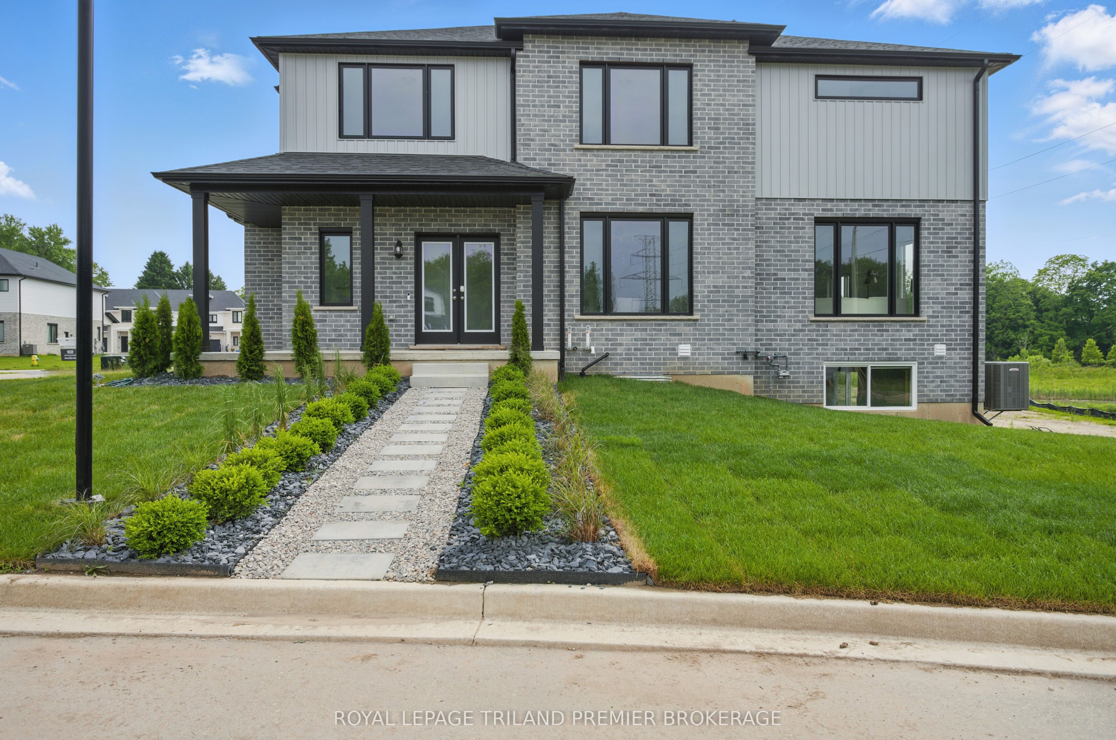 2683 Bobolink Lane Property Photo 1
