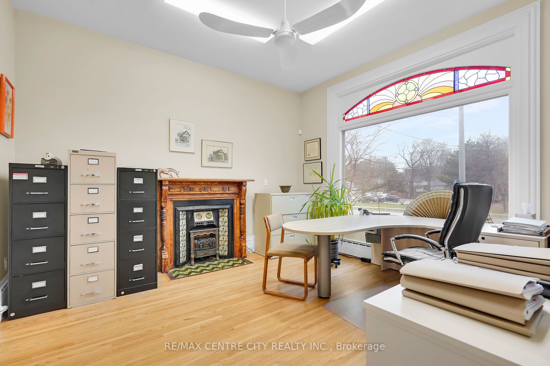 165 Oxford Street Property Photo 10