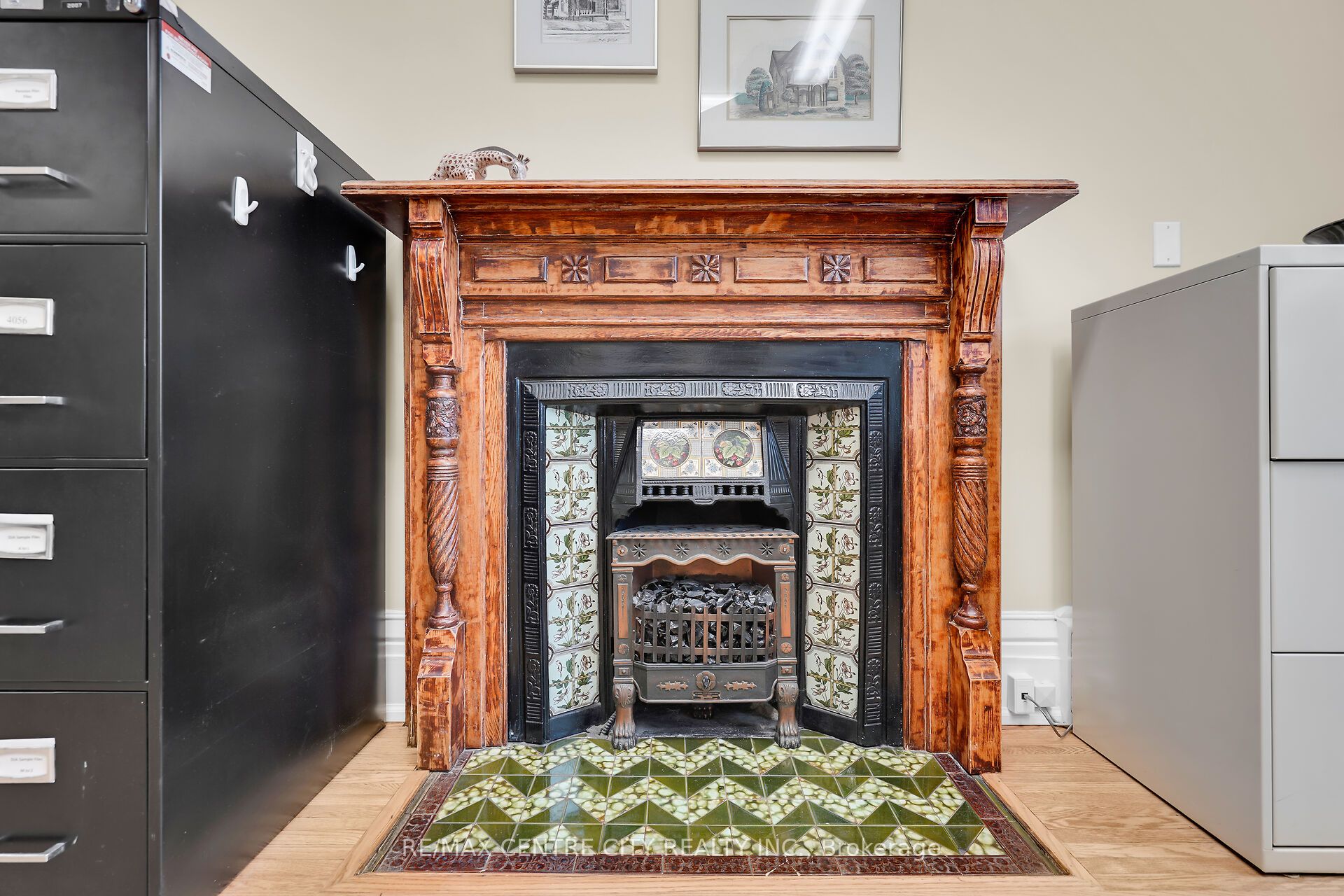 165 Oxford Street Property Photo 12
