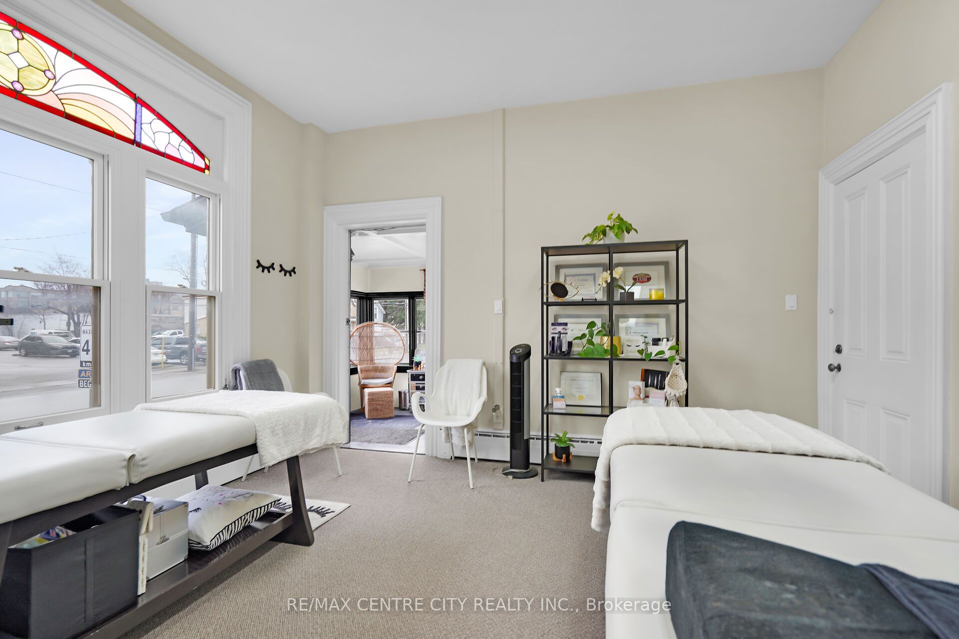 165 Oxford Street Property Photo 19