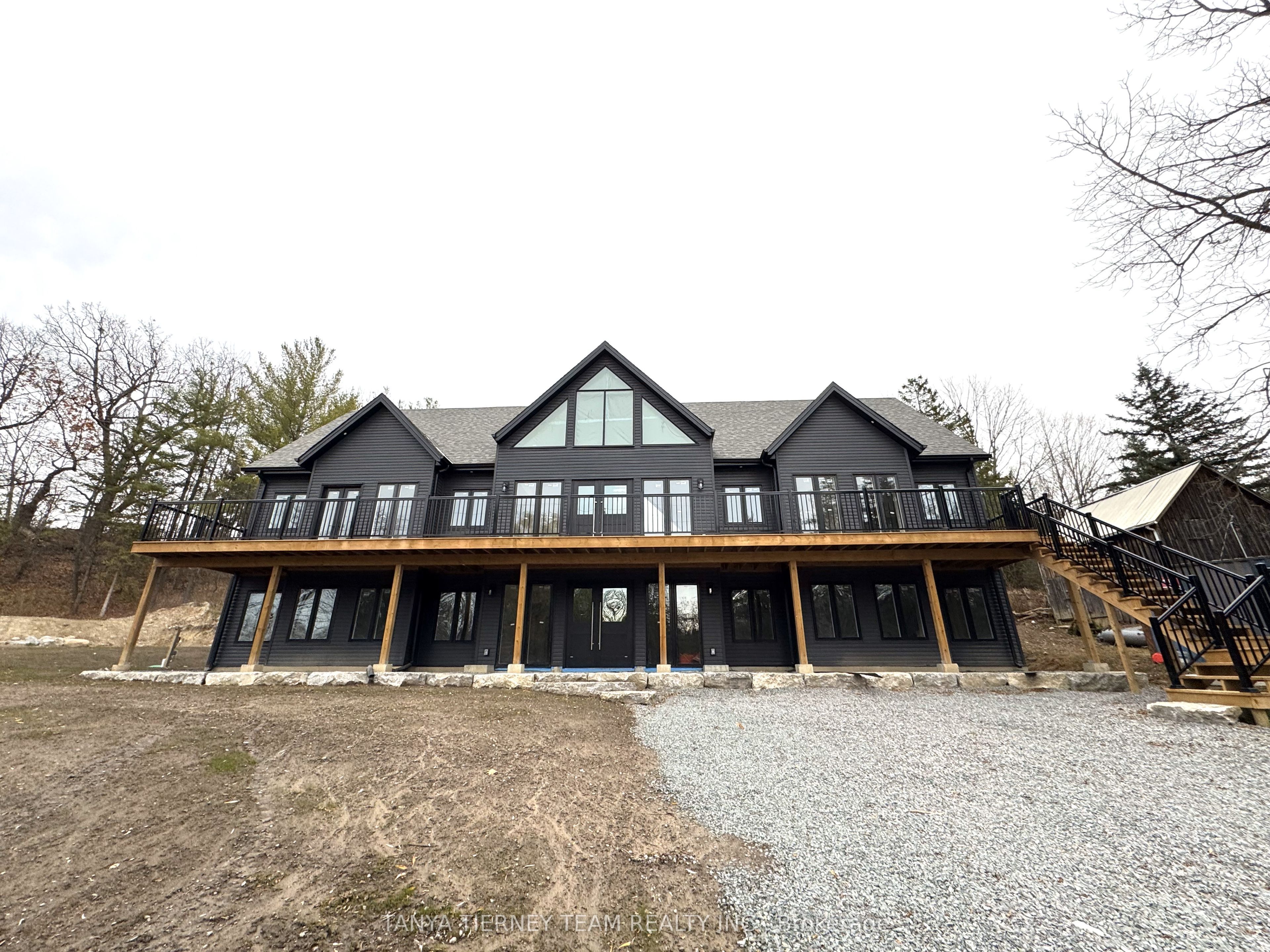 5227 Waldon Road Property Photo