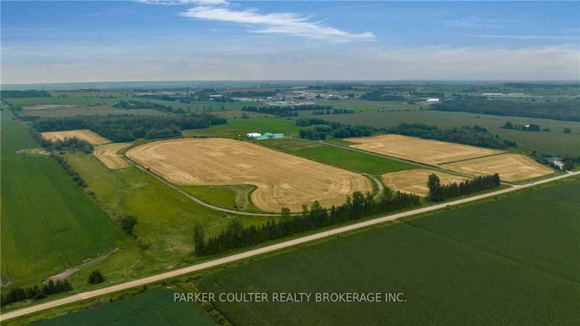 433143 4 Line Property Photo 2