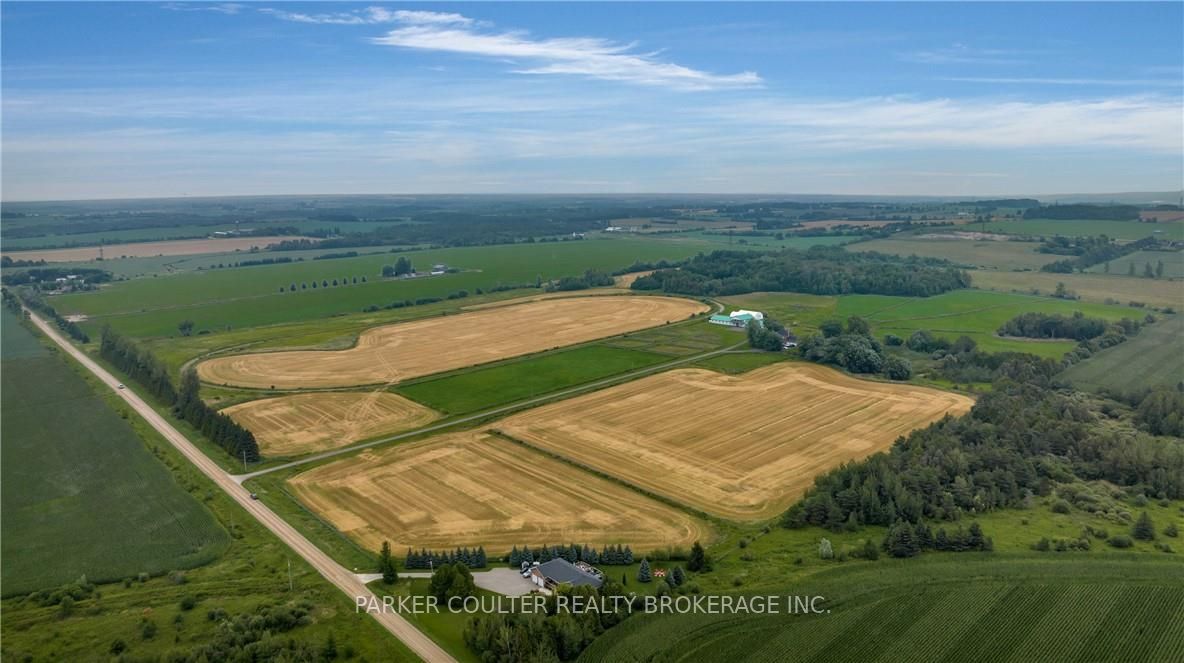 433143 4 Line Property Photo 3