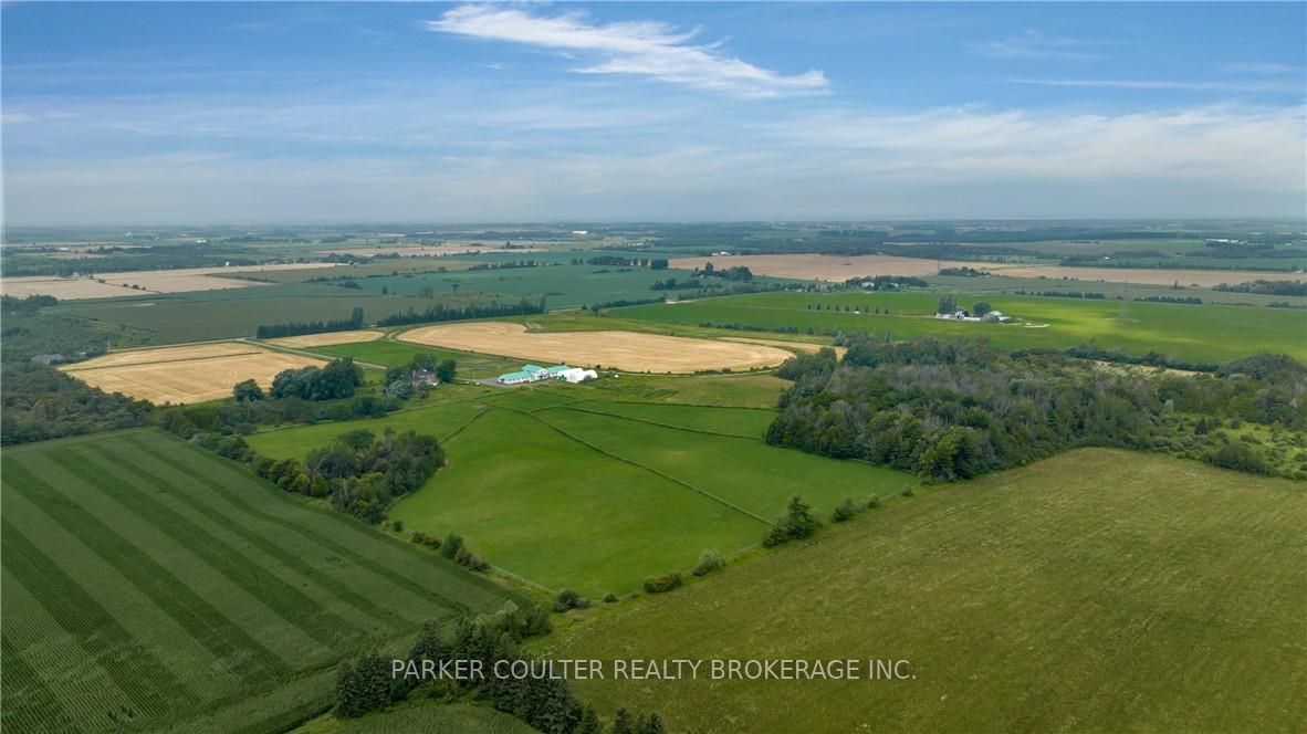 433143 4 Line Property Photo 5
