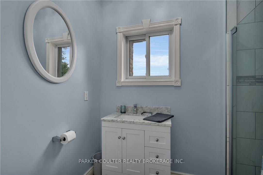433143 4 Line Property Photo 22