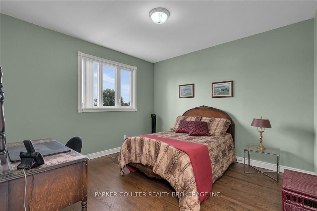 433143 4 Line Property Photo 26