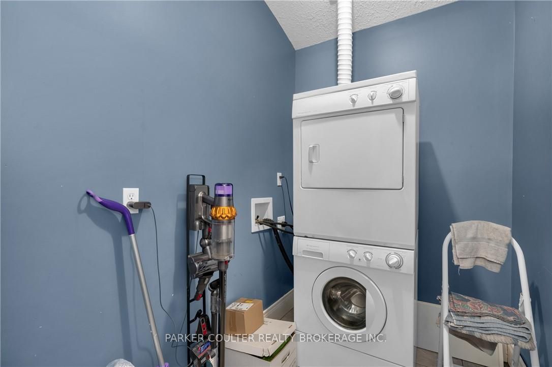 433143 4 Line Property Photo 38