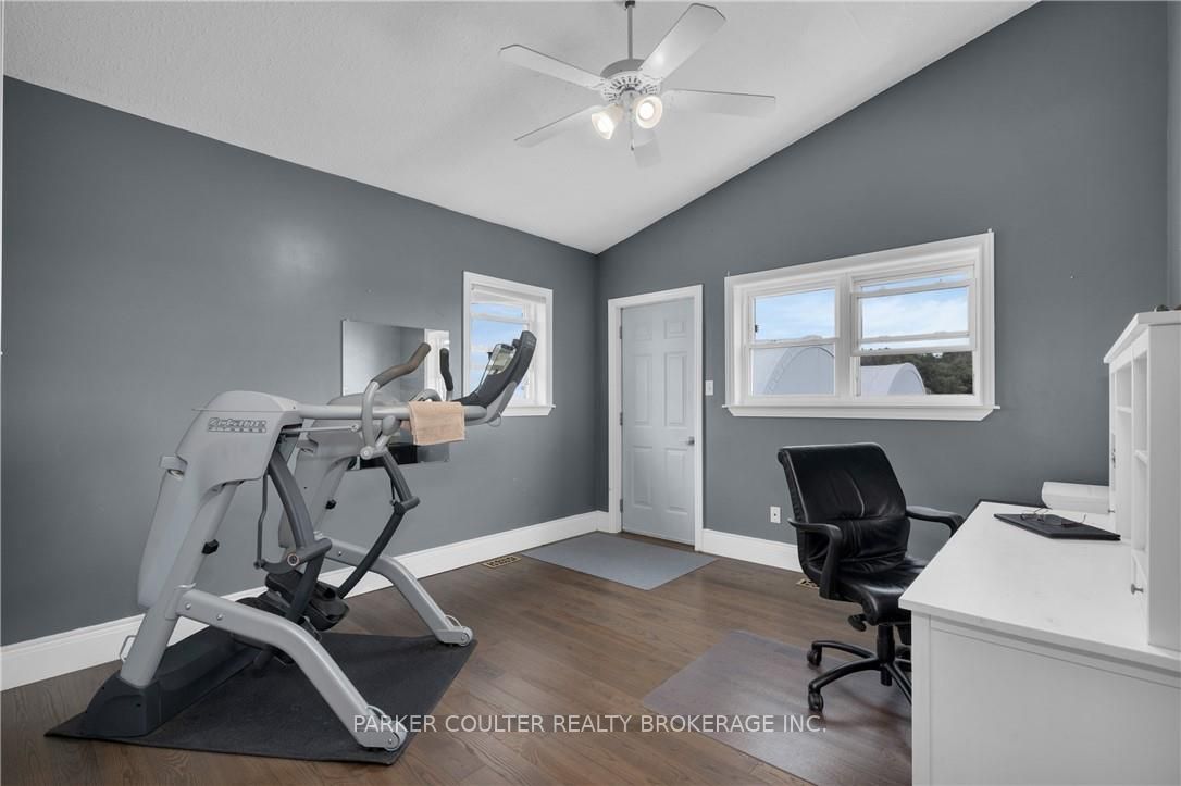 433143 4 Line Property Photo 39