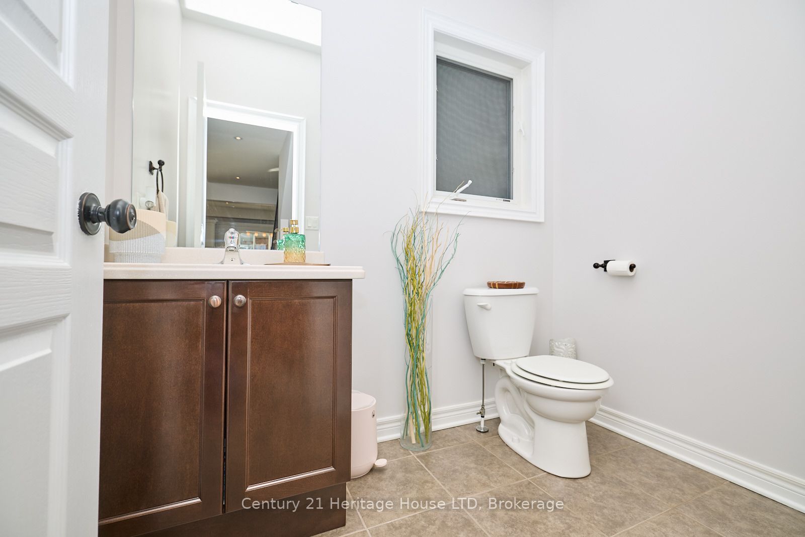 680 Brian Street Property Photo 20