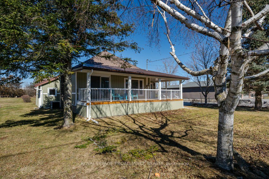 262 South Trent Street Property Photo 5