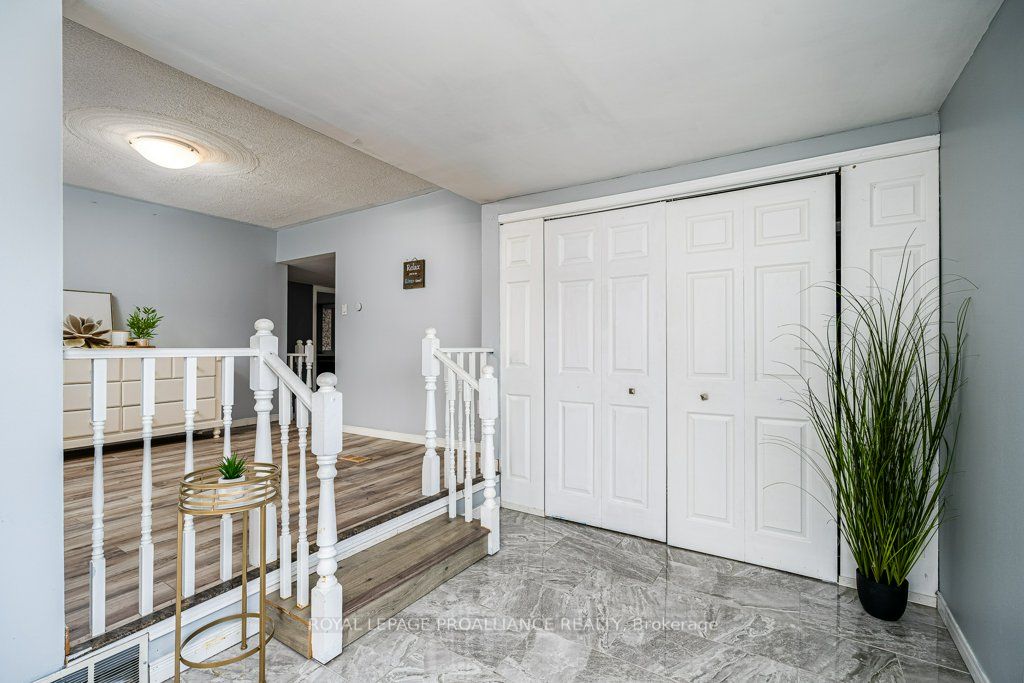262 South Trent Street Property Photo 8