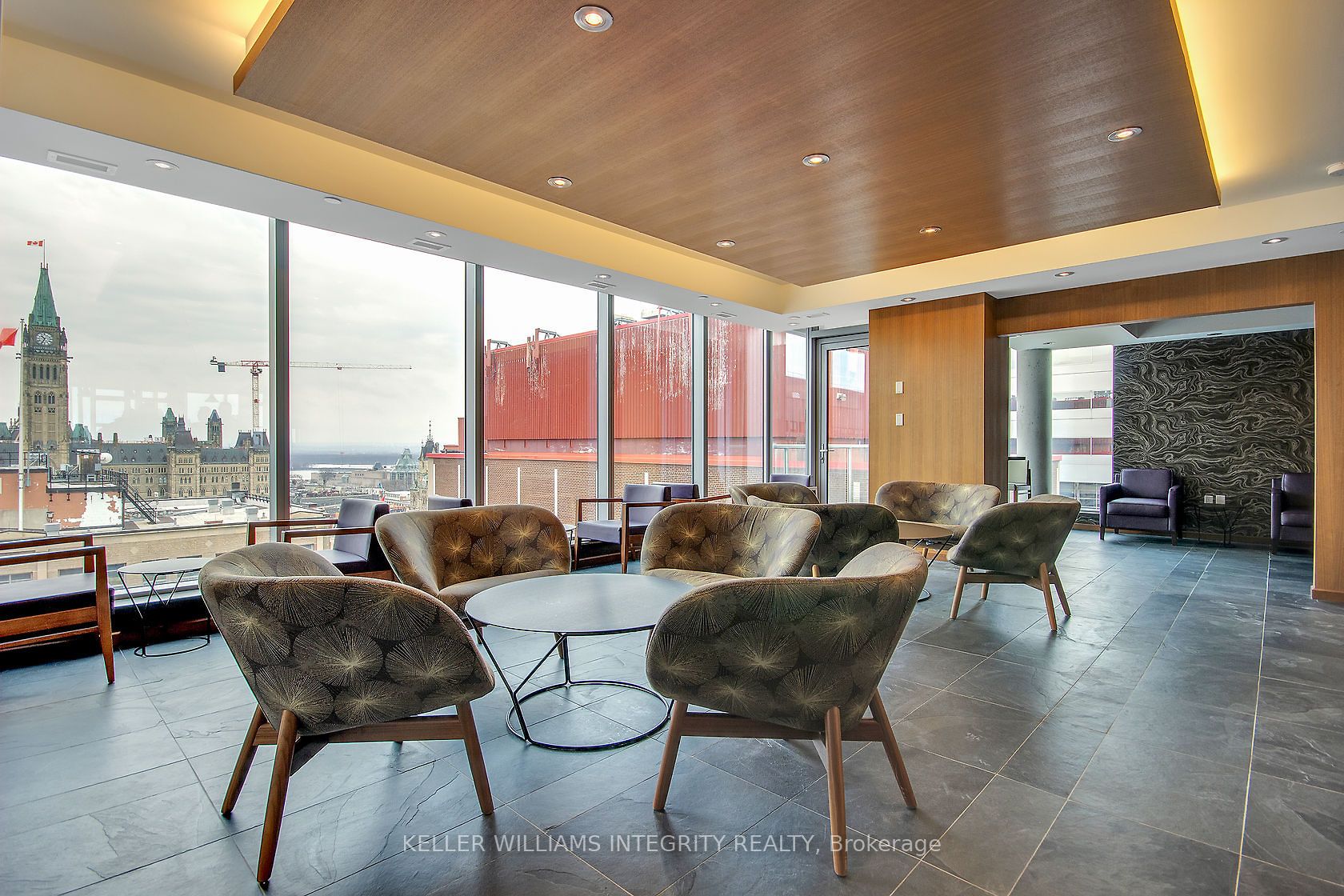 101 Queen Street N 1501 Property Photo 34