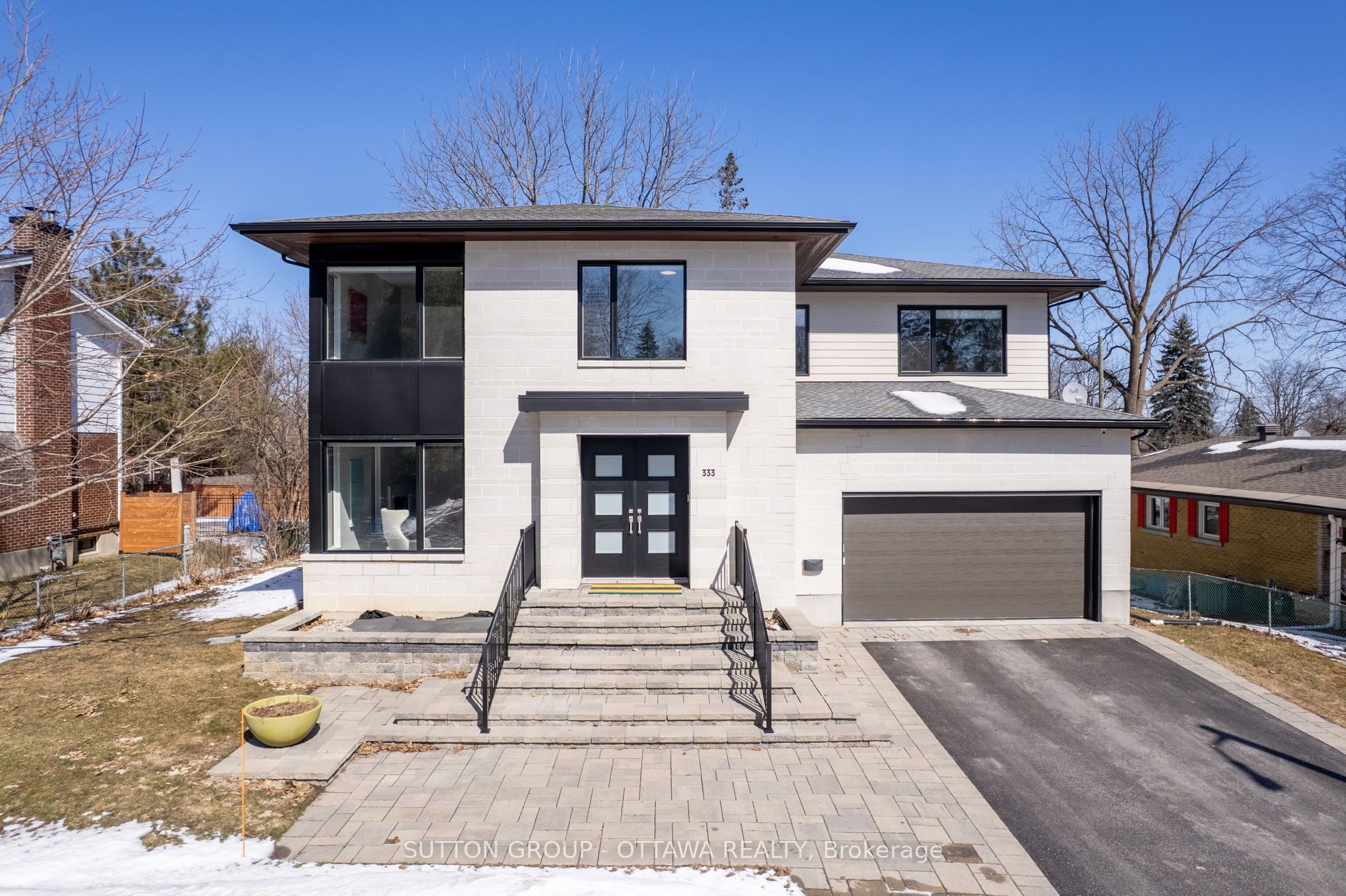 333 Summit Avenue Property Photo