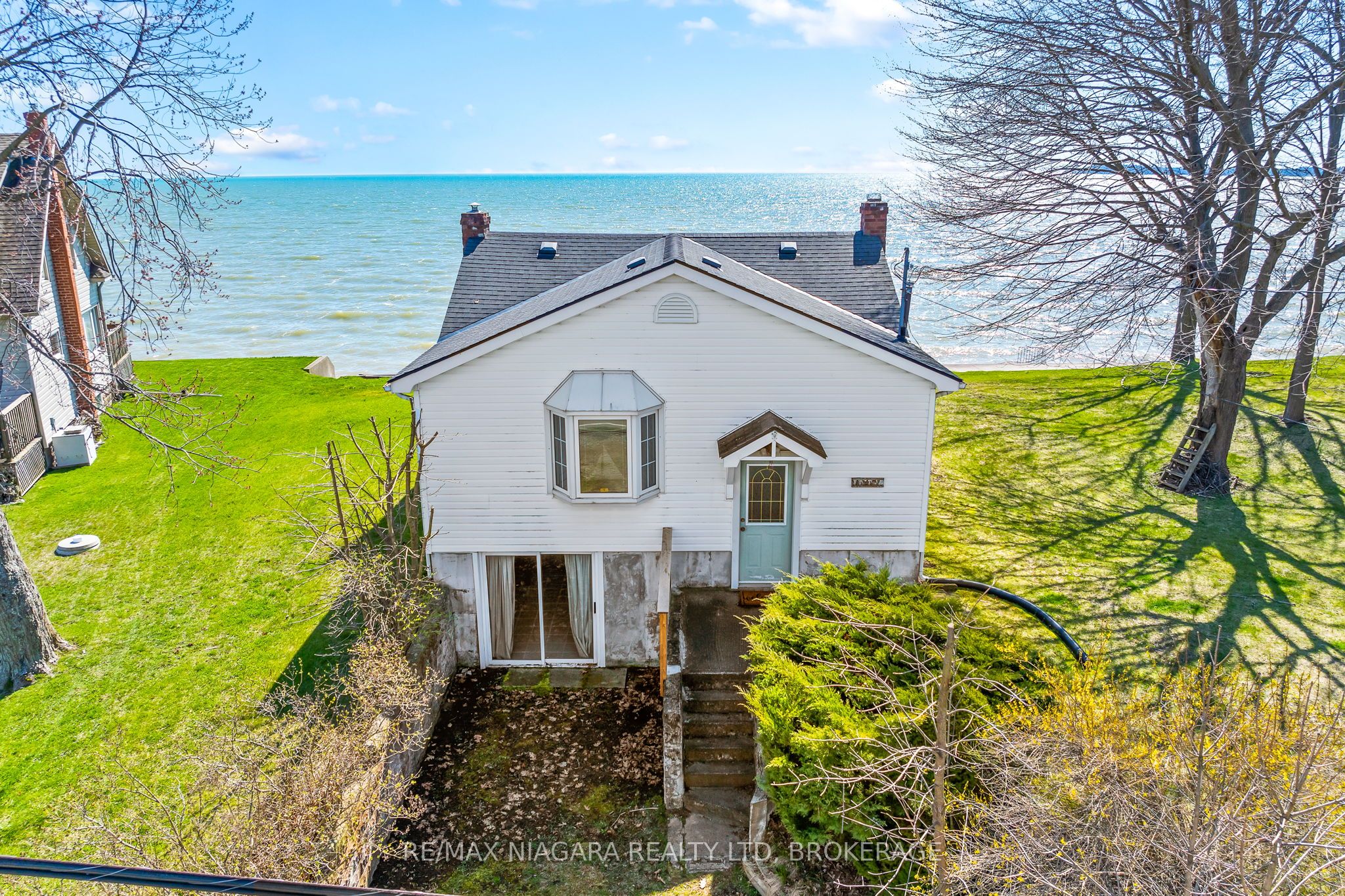 13165 Lakeshore Road Property Photo 4