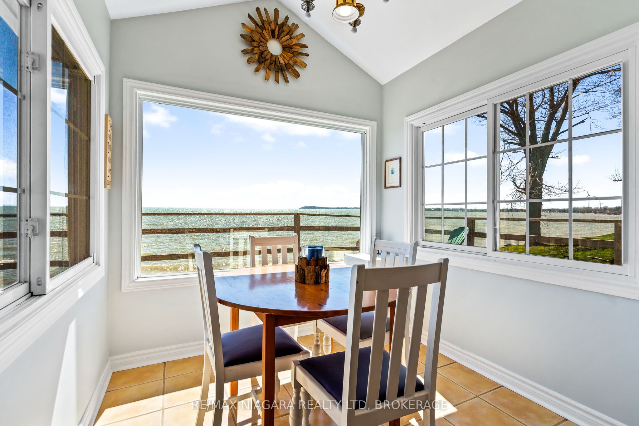13165 Lakeshore Road Property Photo 16
