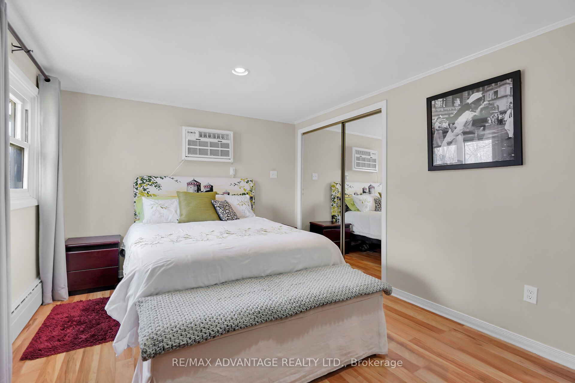 2678 Dorchester Road Property Photo 16