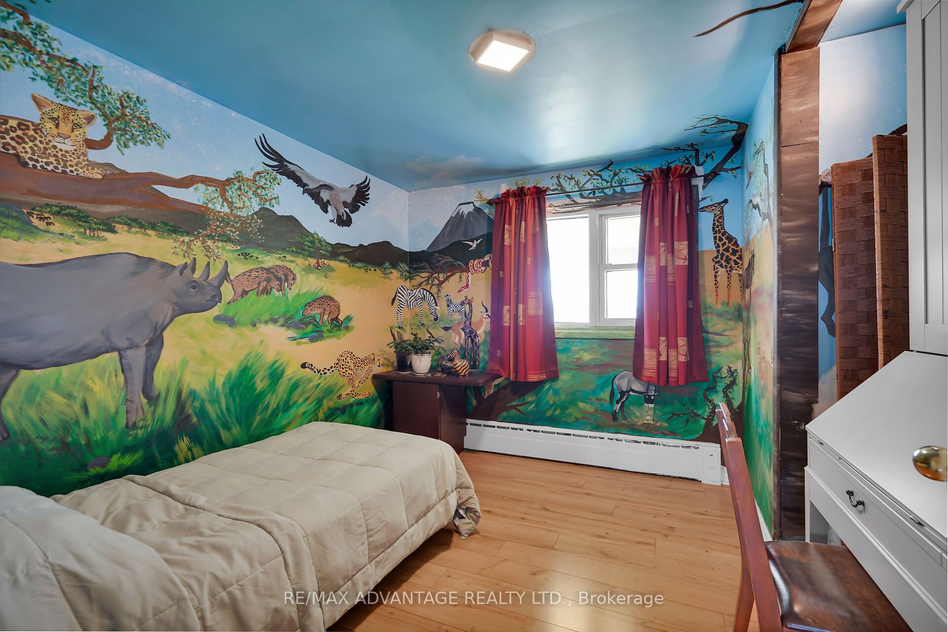 2678 Dorchester Road Property Photo 20
