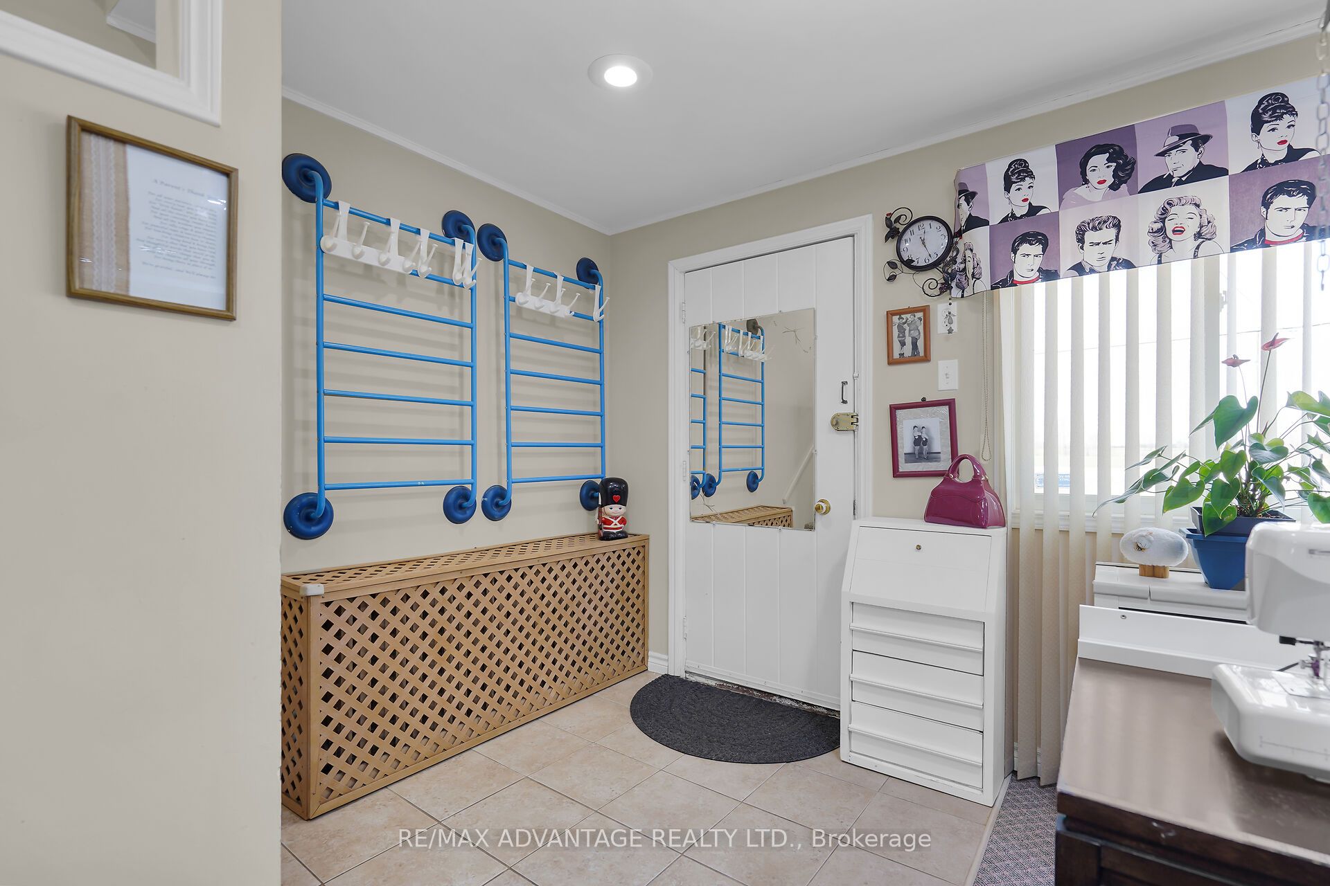 2678 Dorchester Road Property Photo 24