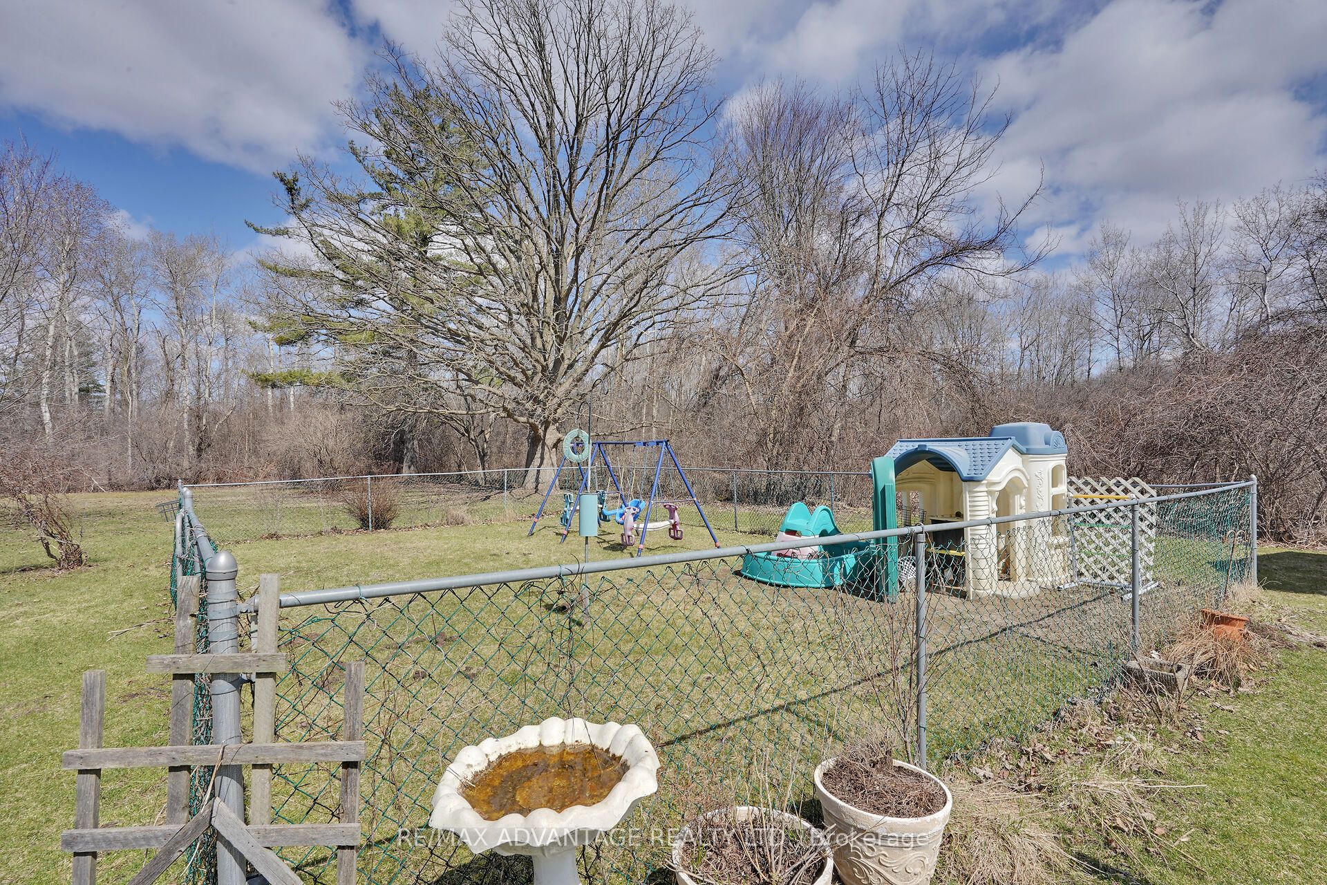 2678 Dorchester Road Property Photo 35