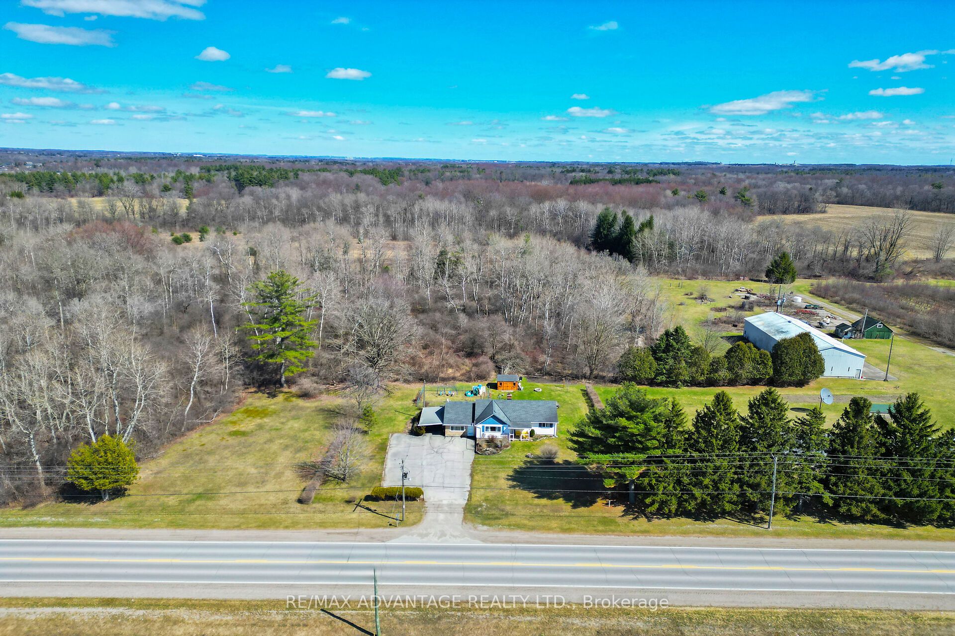 2678 Dorchester Road Property Photo 40