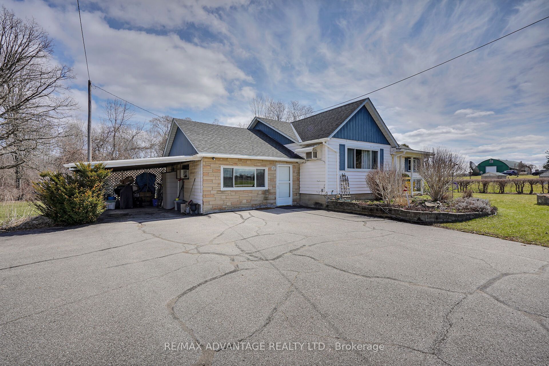 2678 Dorchester Road Property Photo 48