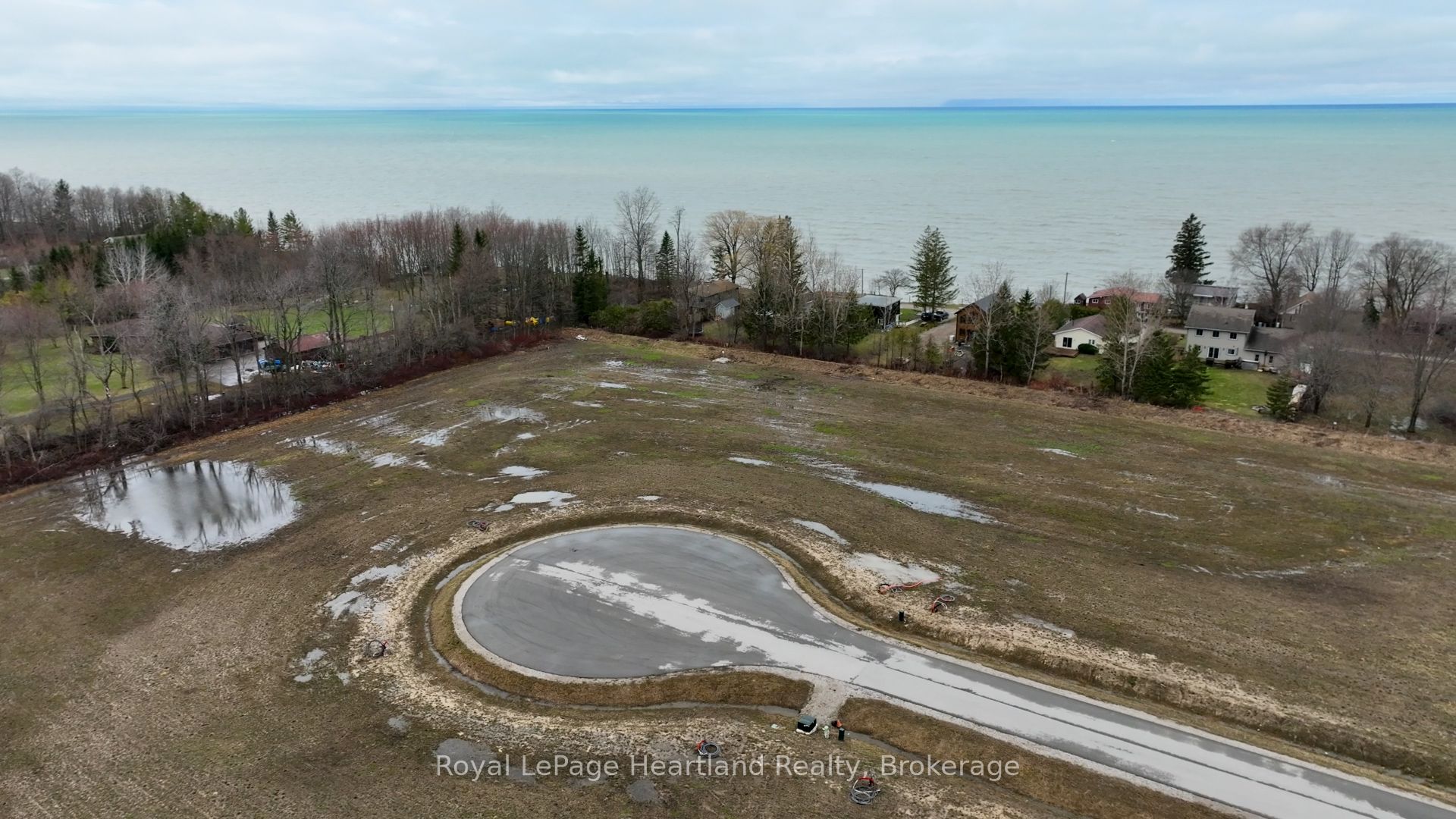 #lot 4 - 77490 Brymik Avenue Property Photo 3