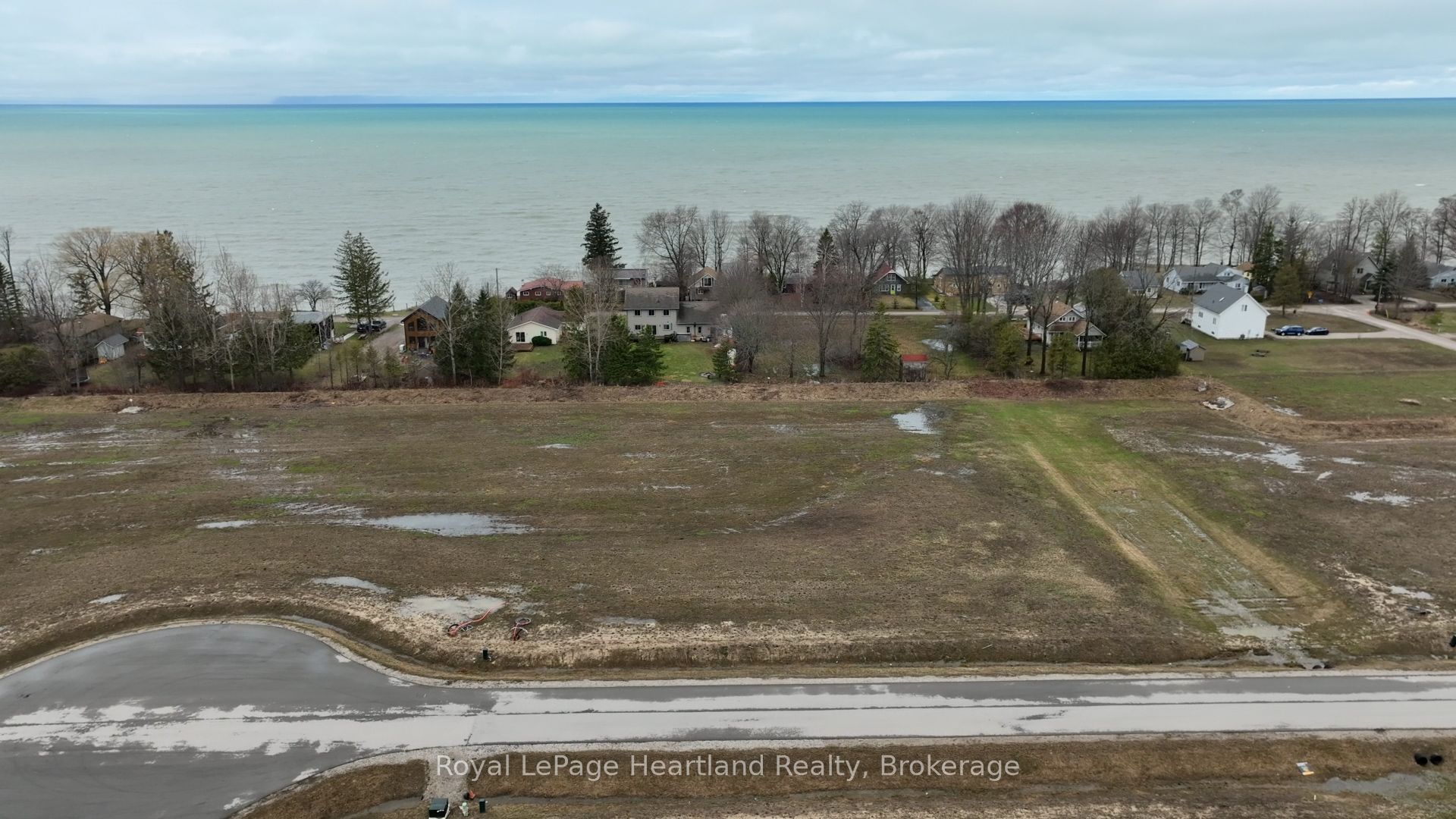 #lot 4 - 77490 Brymik Avenue Property Photo 8