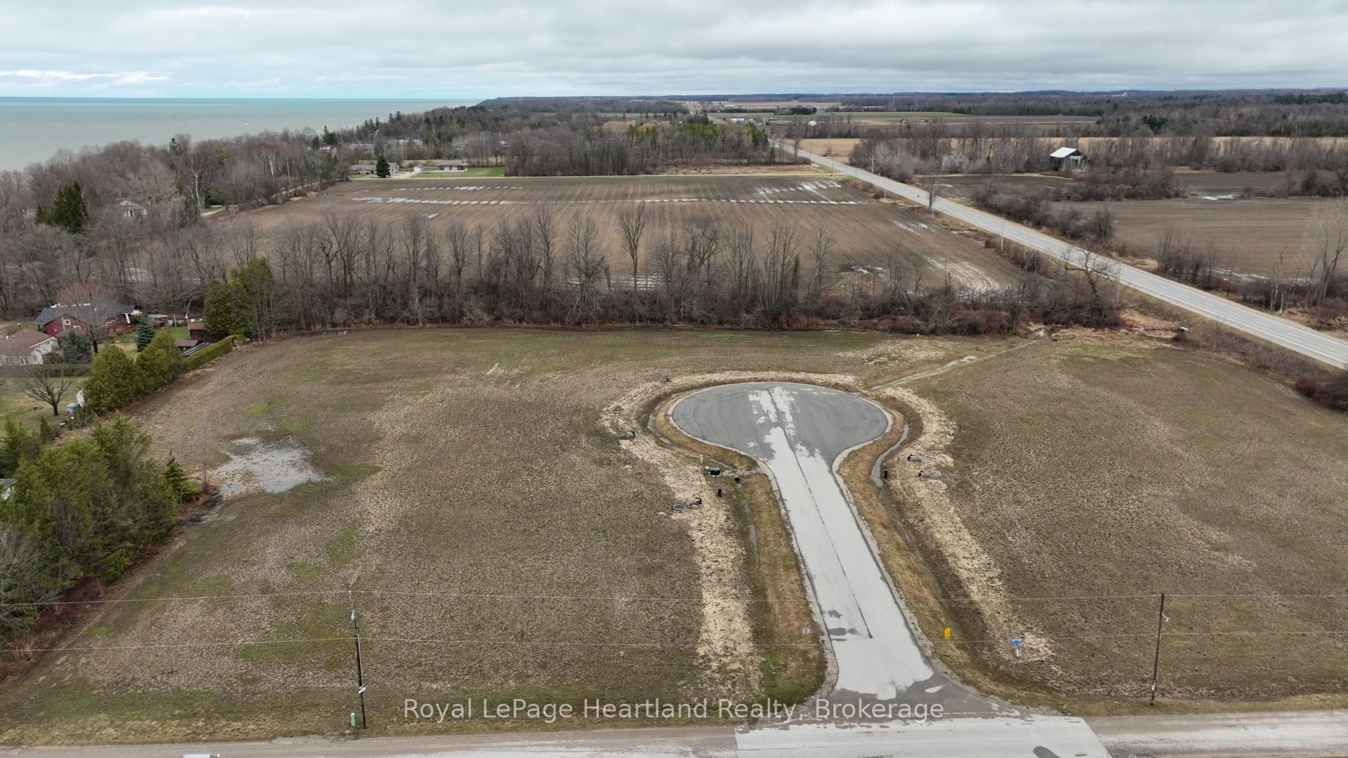#lot 4 - 77490 Brymik Avenue Property Photo 9