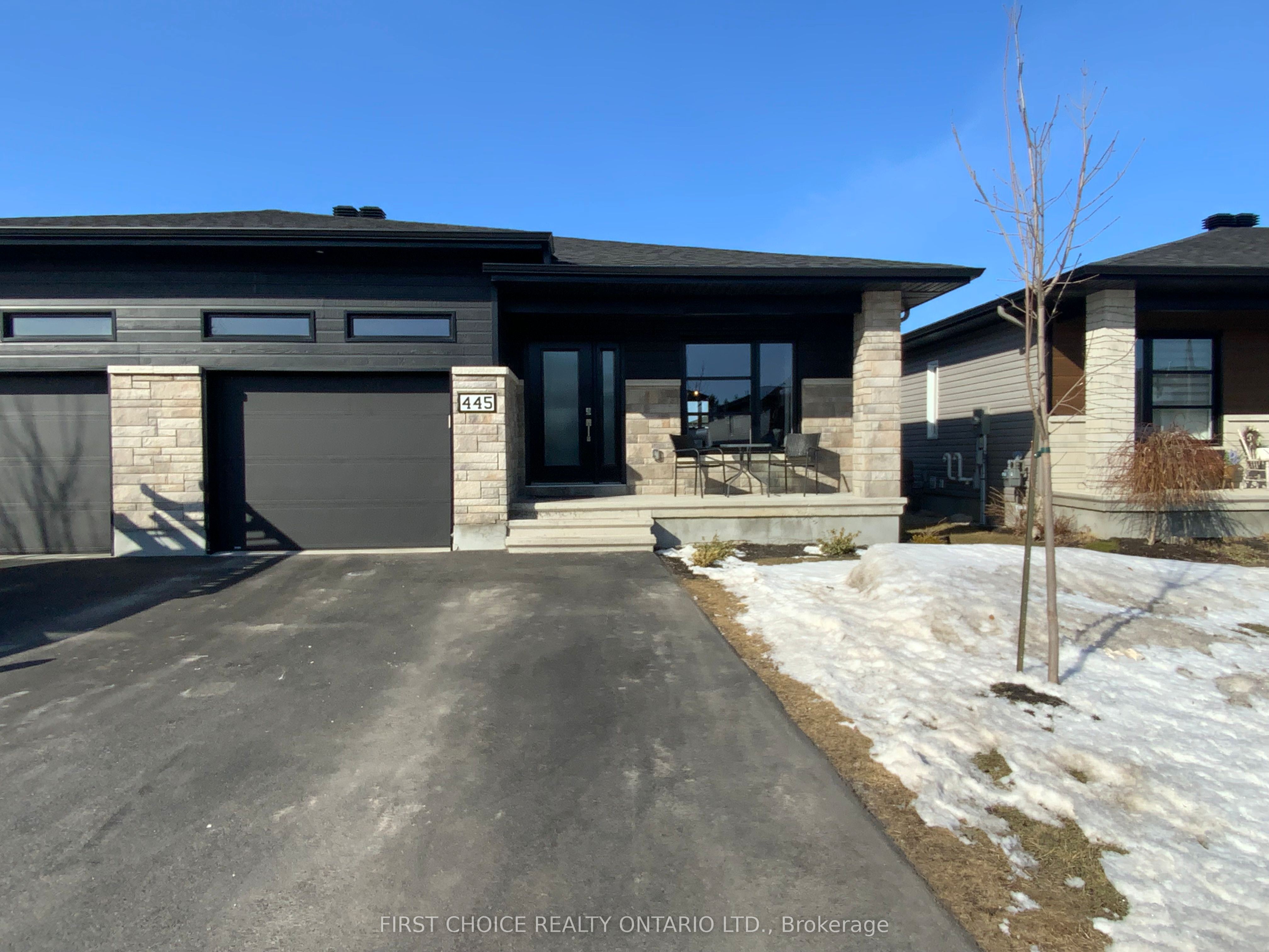 445 Maize Street Property Photo