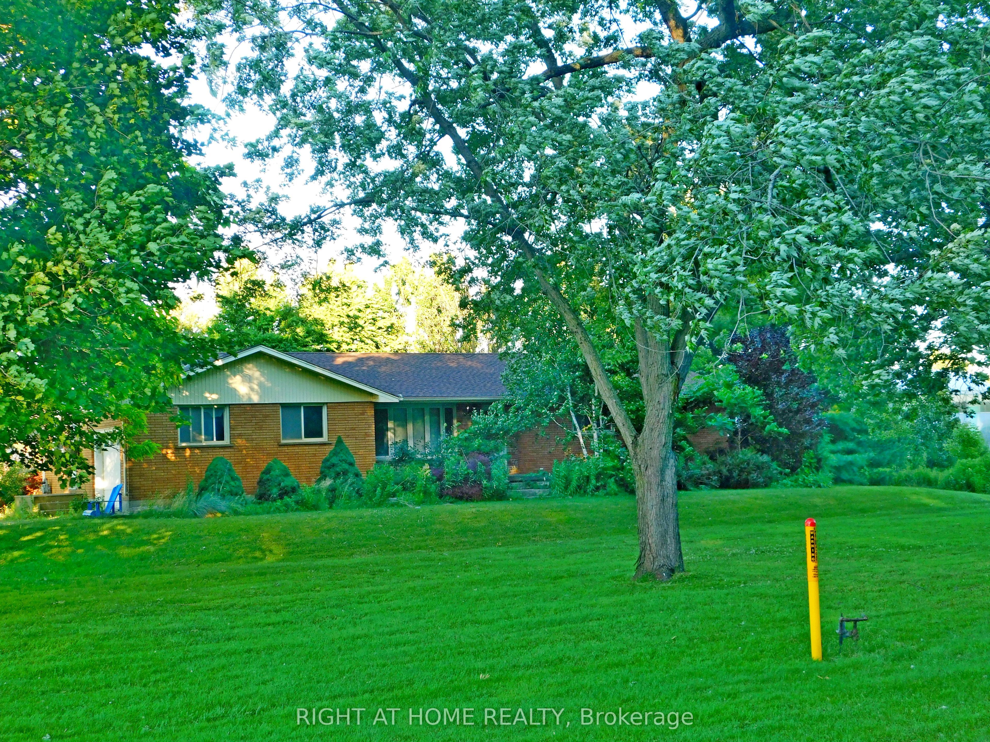 2492 24 Highway Property Photo 14