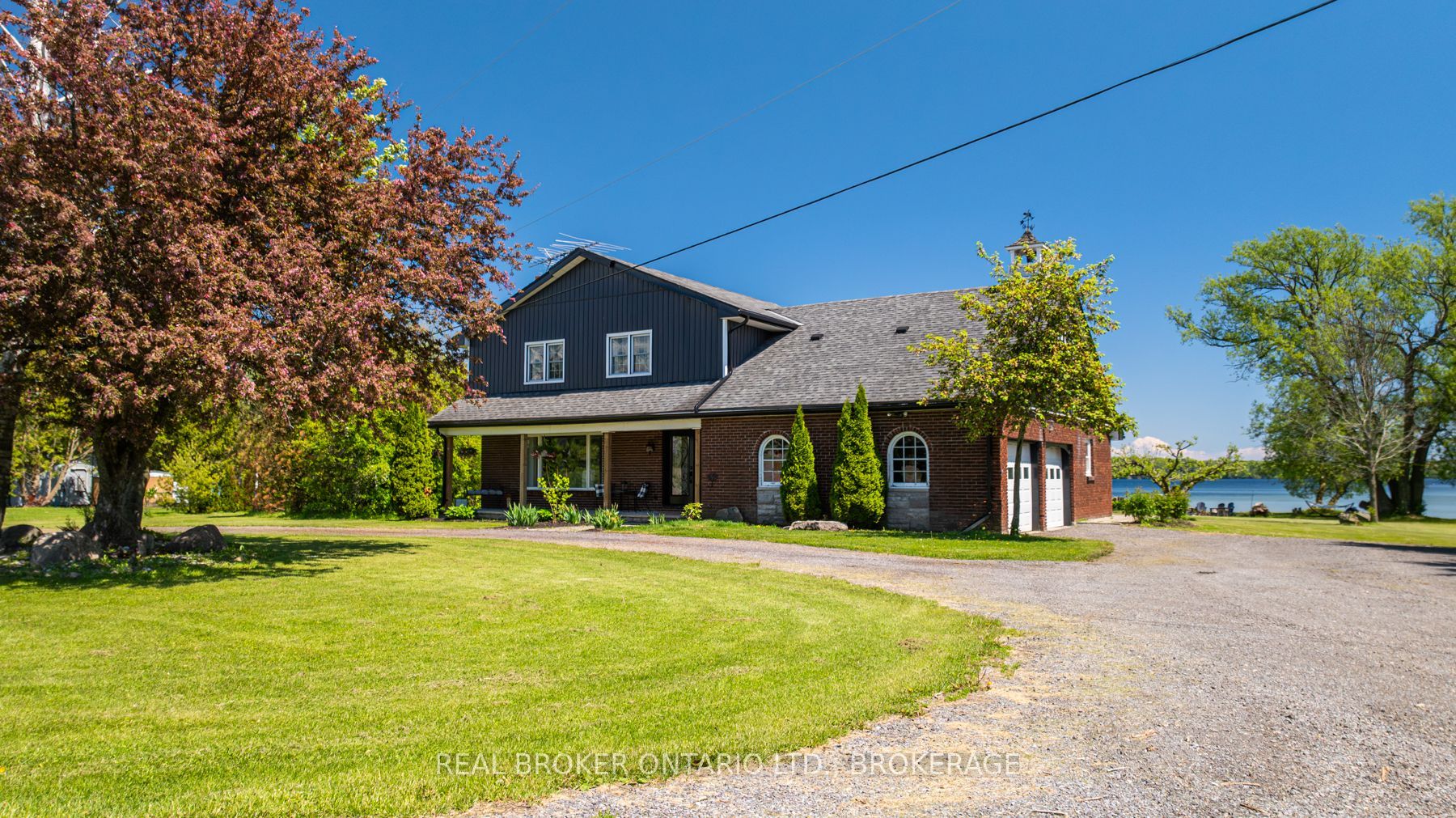 9658a Loyalist Parkway Property Photo 1