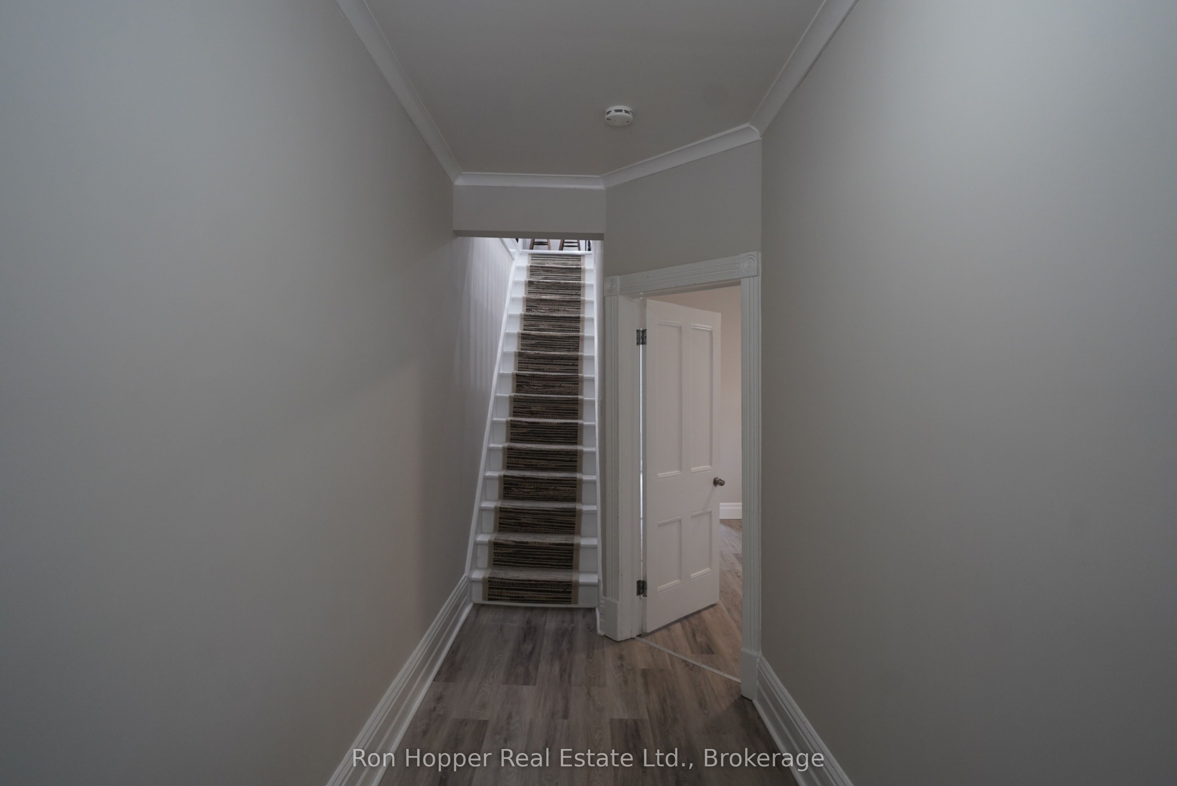 353 11th Street E Property Photo 3