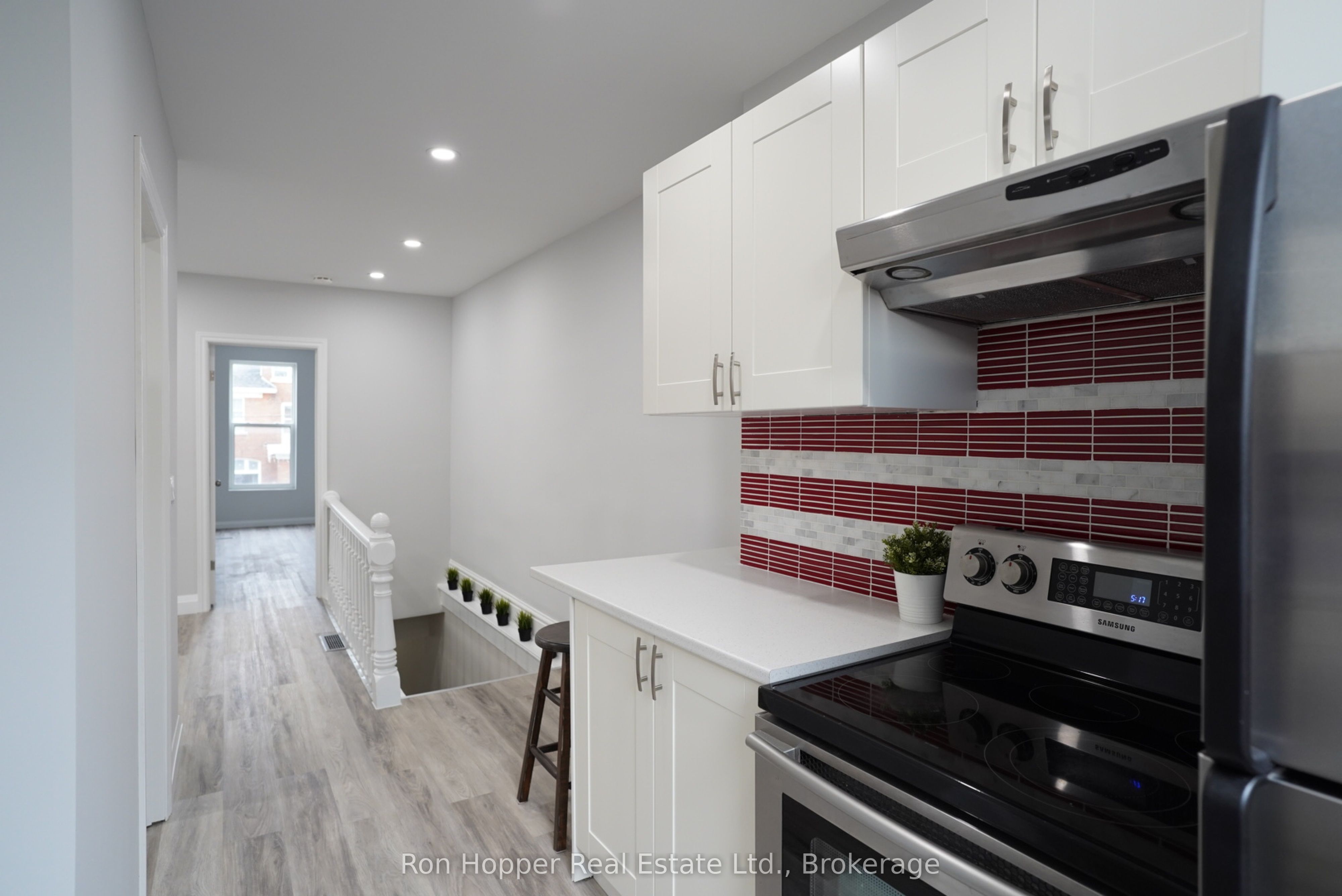 353 11th Street E Property Photo 17