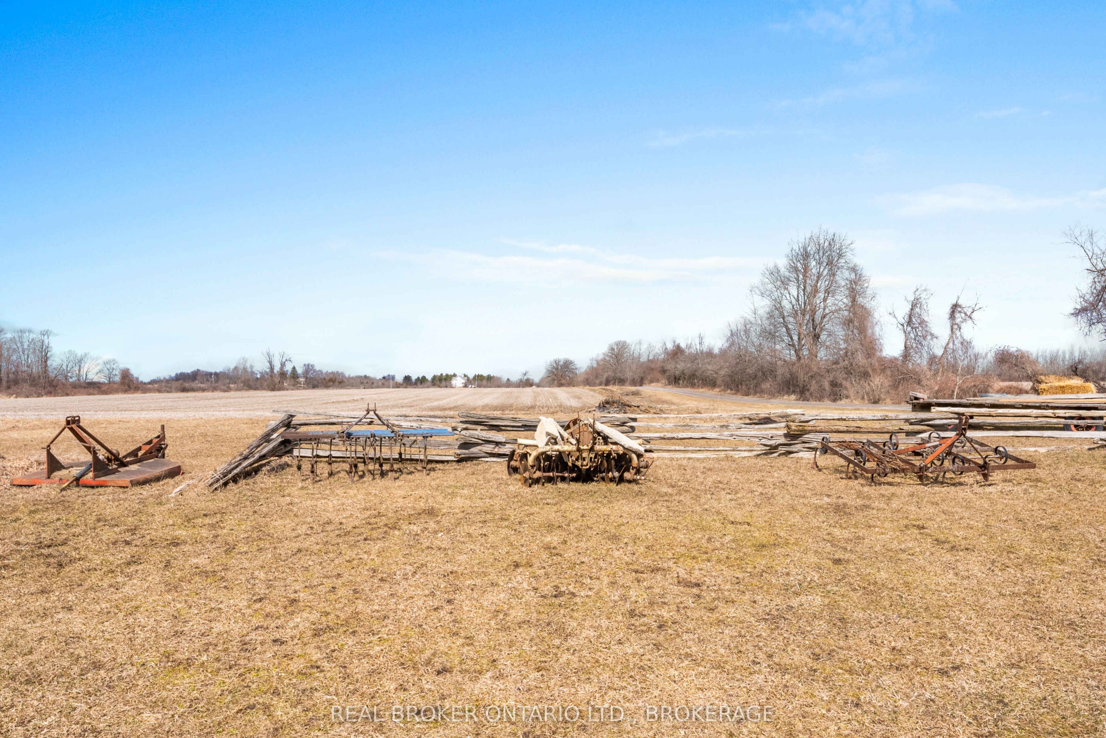 9656 Loyalist Parkway Property Photo 34