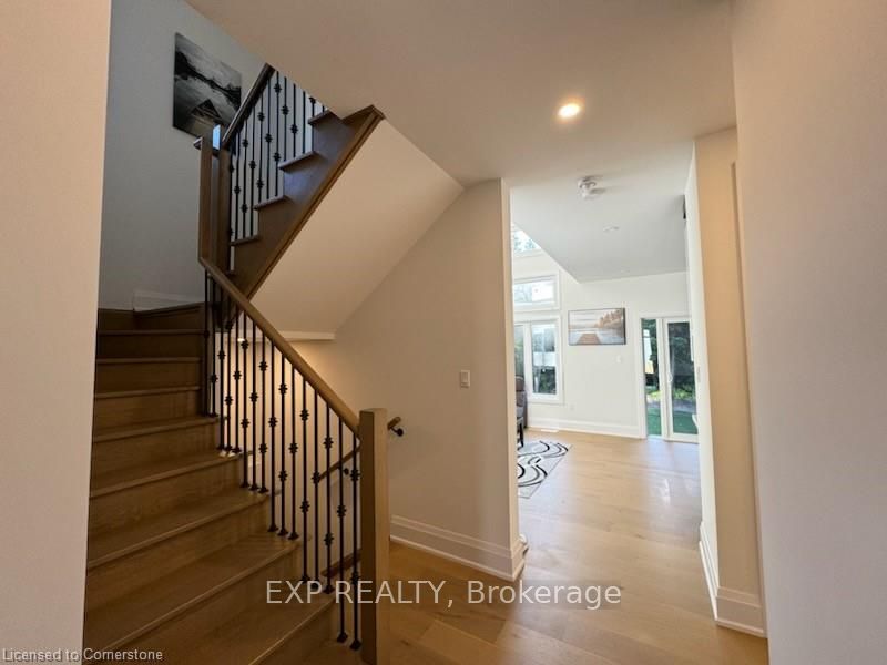 106 Seabastian Street Property Photo 8