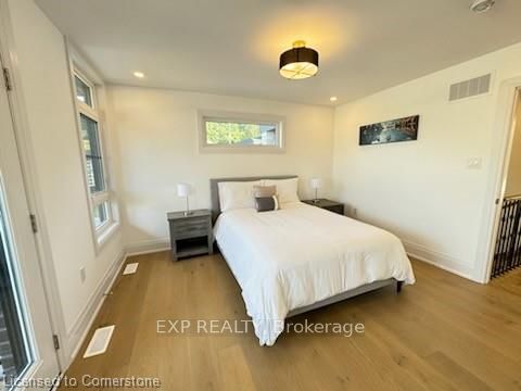 106 Seabastian Street Property Photo 9