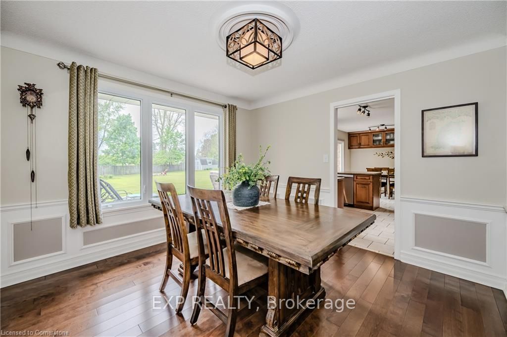 11 Coachman Crescent Property Photo 9