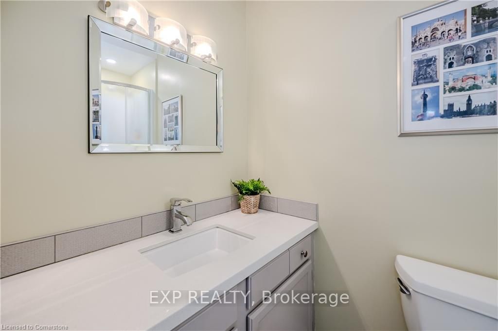 11 Coachman Crescent Property Photo 21