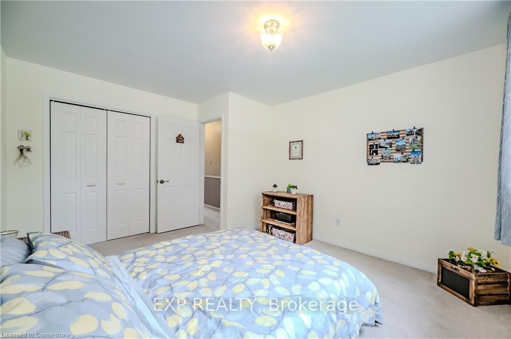 11 Coachman Crescent Property Photo 26