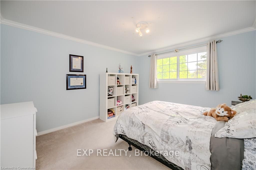 11 Coachman Crescent Property Photo 27