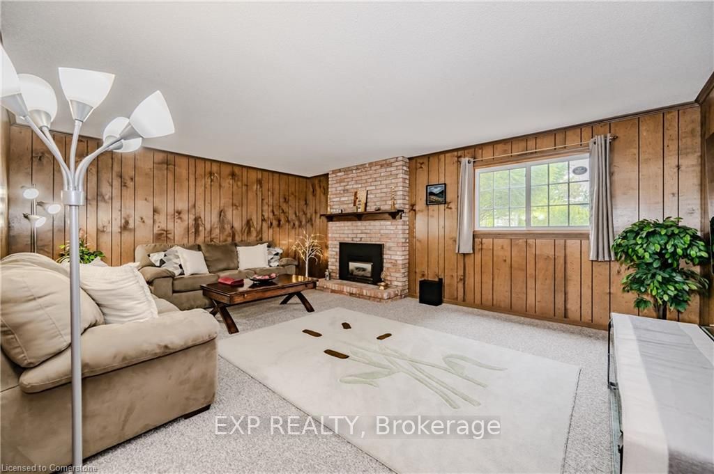 11 Coachman Crescent Property Photo 34