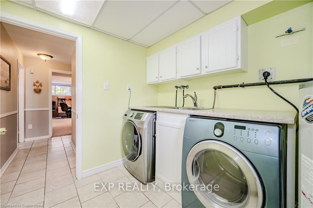 11 Coachman Crescent Property Photo 38