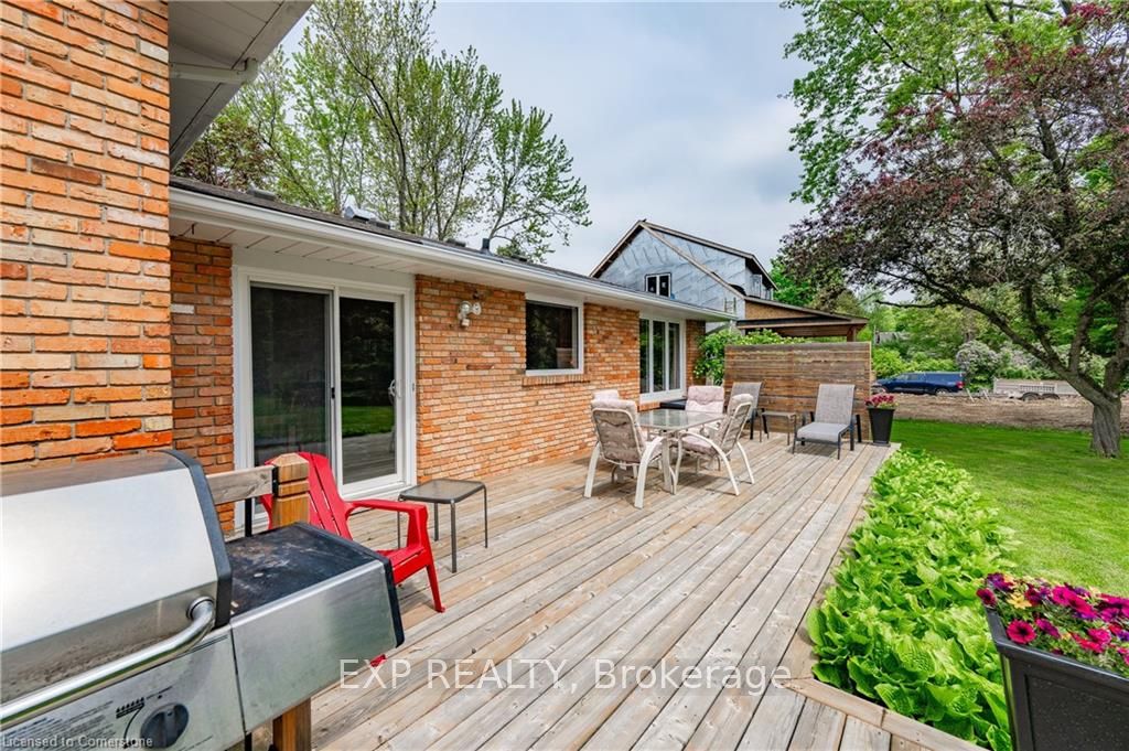 11 Coachman Crescent Property Photo 39