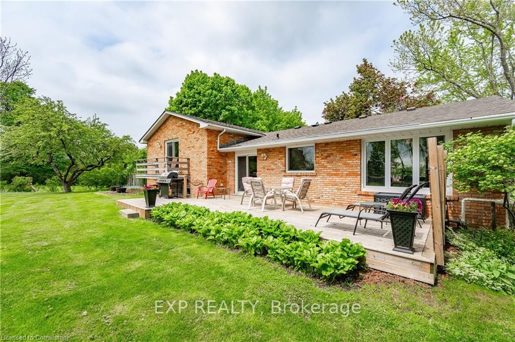 11 Coachman Crescent Property Photo 40