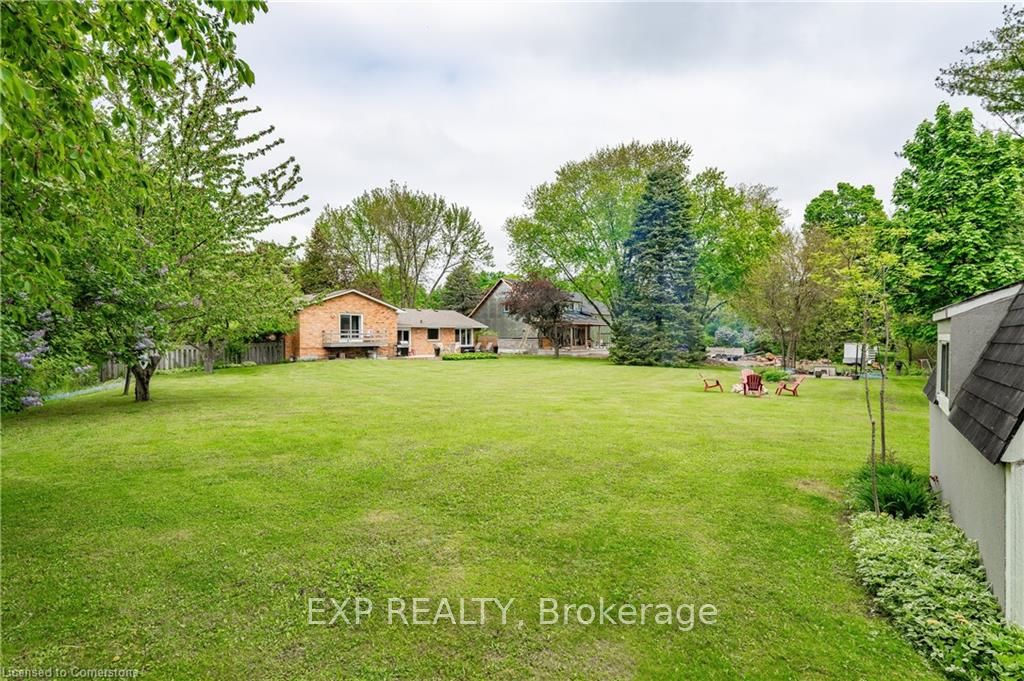11 Coachman Crescent Property Photo 45