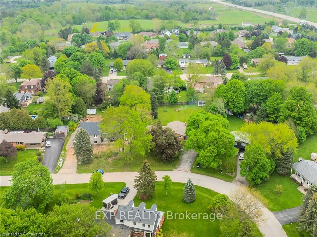 11 Coachman Crescent Property Photo 47